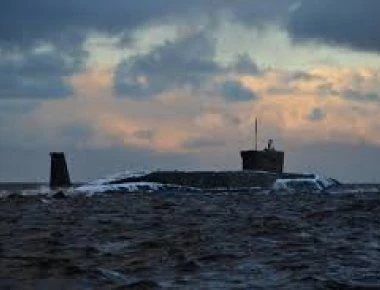Τα ρωσικά υποβρύχια «αλωνίζουν» στην Μάγχη κάτω από την «μύτη» των Bρετανών